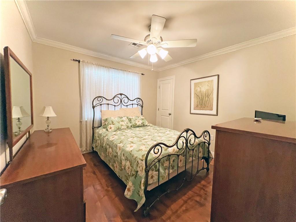 304 Parish Drive, Arabi, Louisiana image 11
