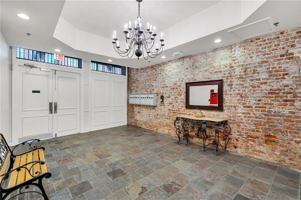633 Tchoupitoulas Street #1, New Orleans, Louisiana image 4