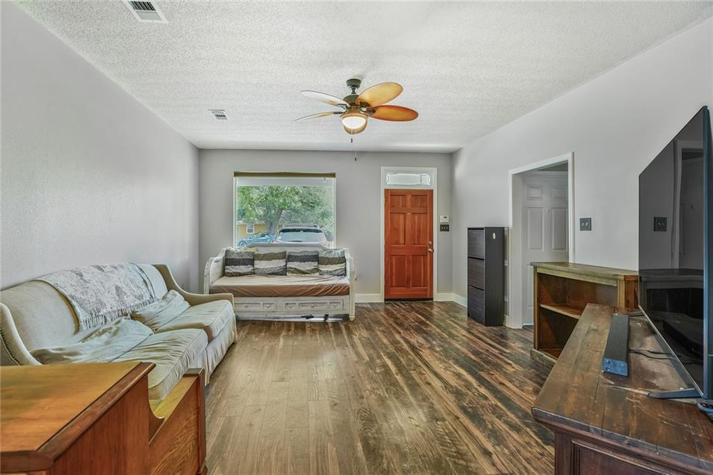 2254 9th Street, Mandeville, Louisiana image 3