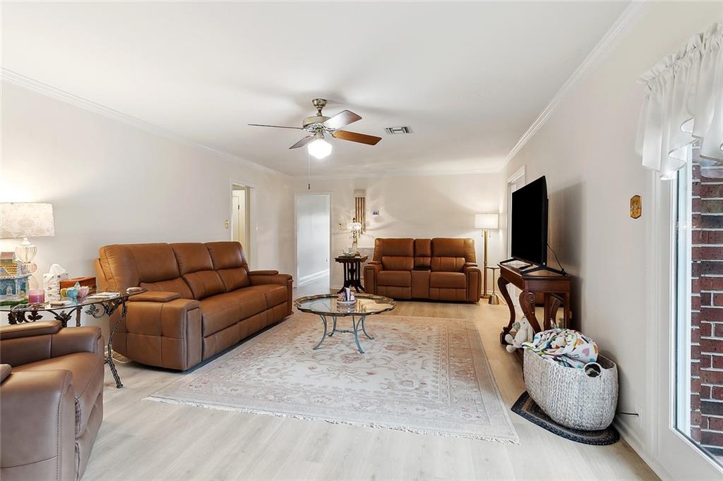 5008 Alexander Drive, Metairie, Louisiana image 10