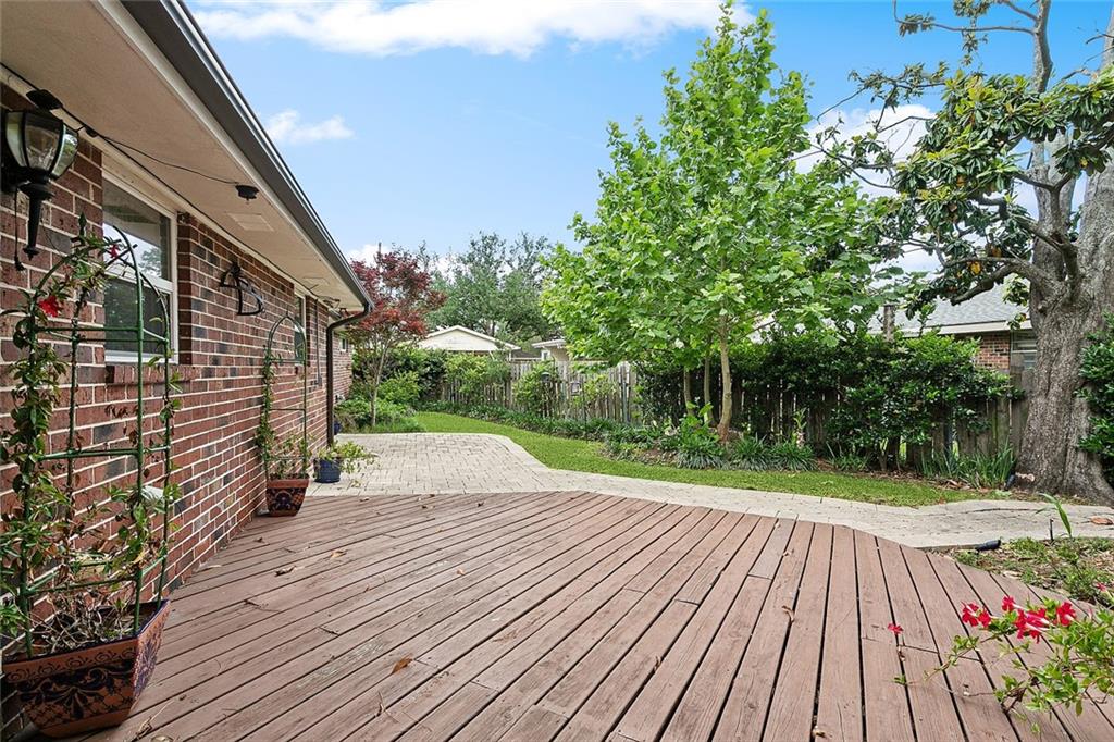 5008 Alexander Drive, Metairie, Louisiana image 21