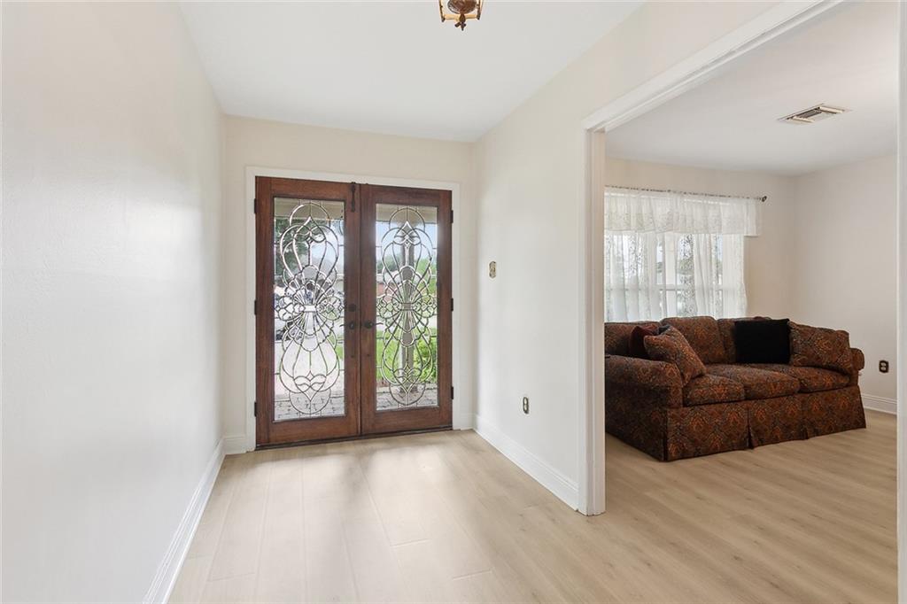 5008 Alexander Drive, Metairie, Louisiana image 3