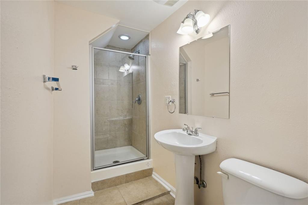 1300 Granada Drive, New Orleans, Louisiana image 7