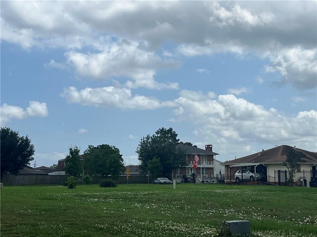 8540 Creole Drive, Chalmette, Louisiana image 1
