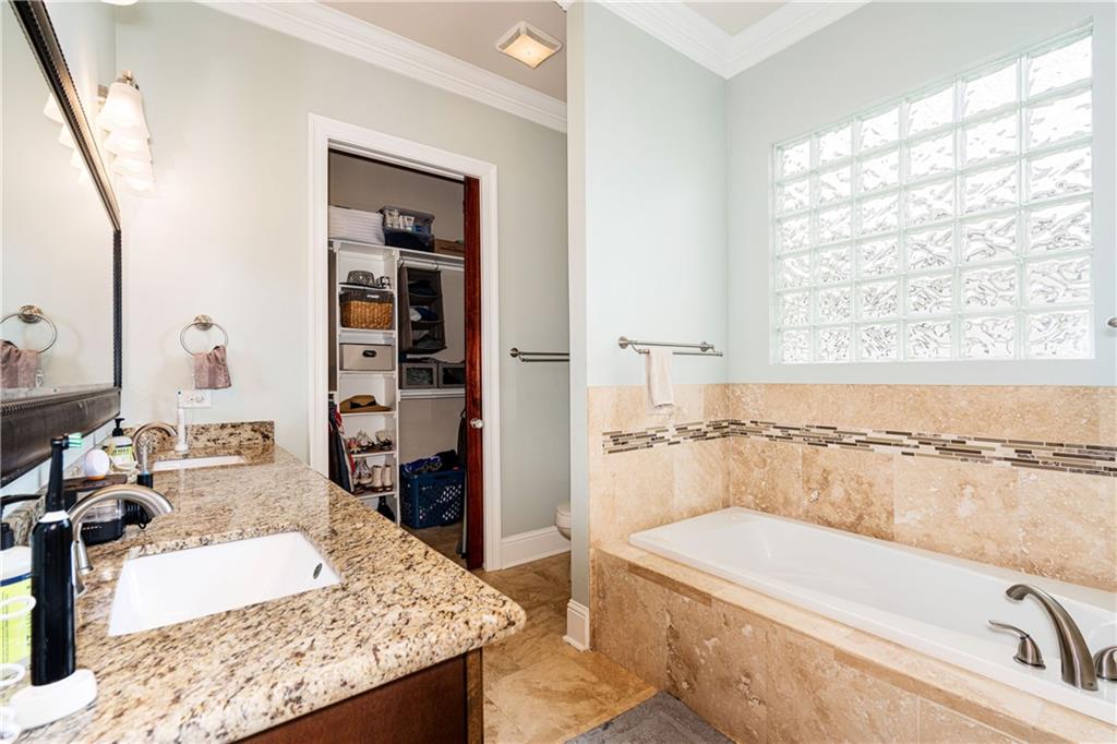 5508 Hawthorne Place, New Orleans, Louisiana image 15