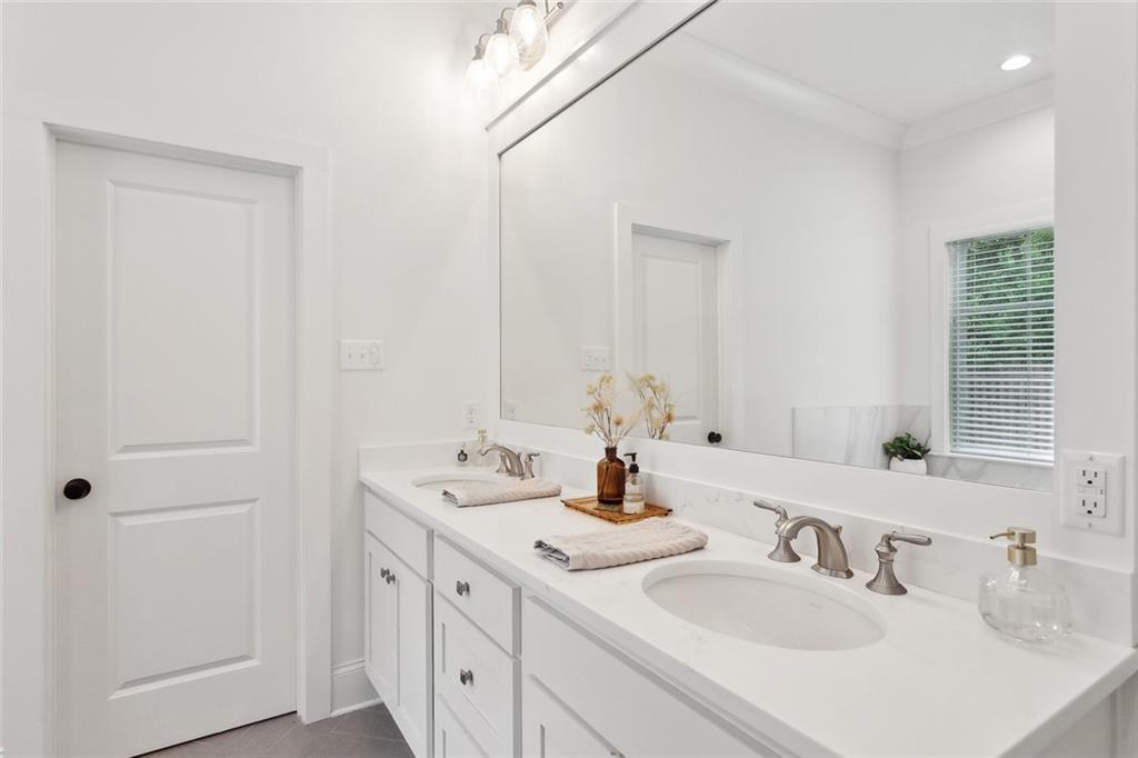 3033 Moss Point Lane, Madisonville, Louisiana image 9