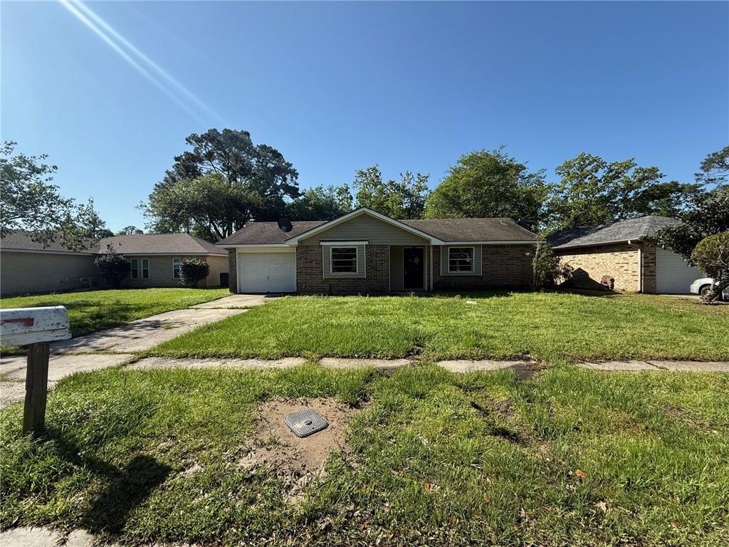 231 Foxbriar Court, Slidell, Louisiana image 2