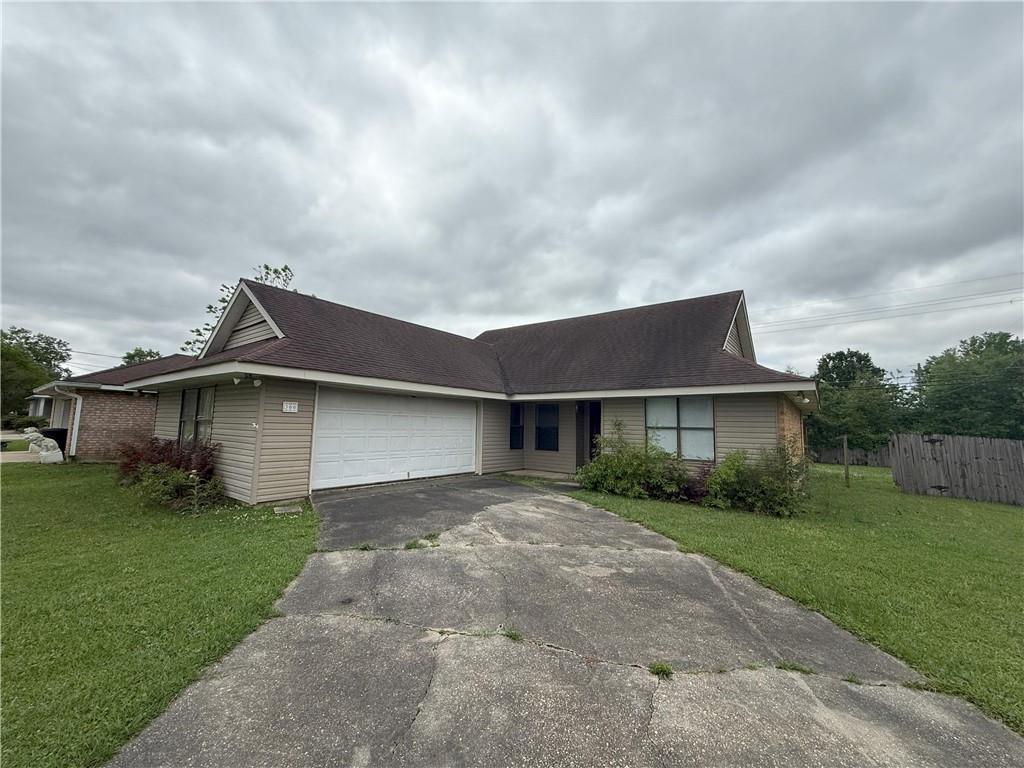 300 Lionel Court, Abita Springs, Louisiana image 1