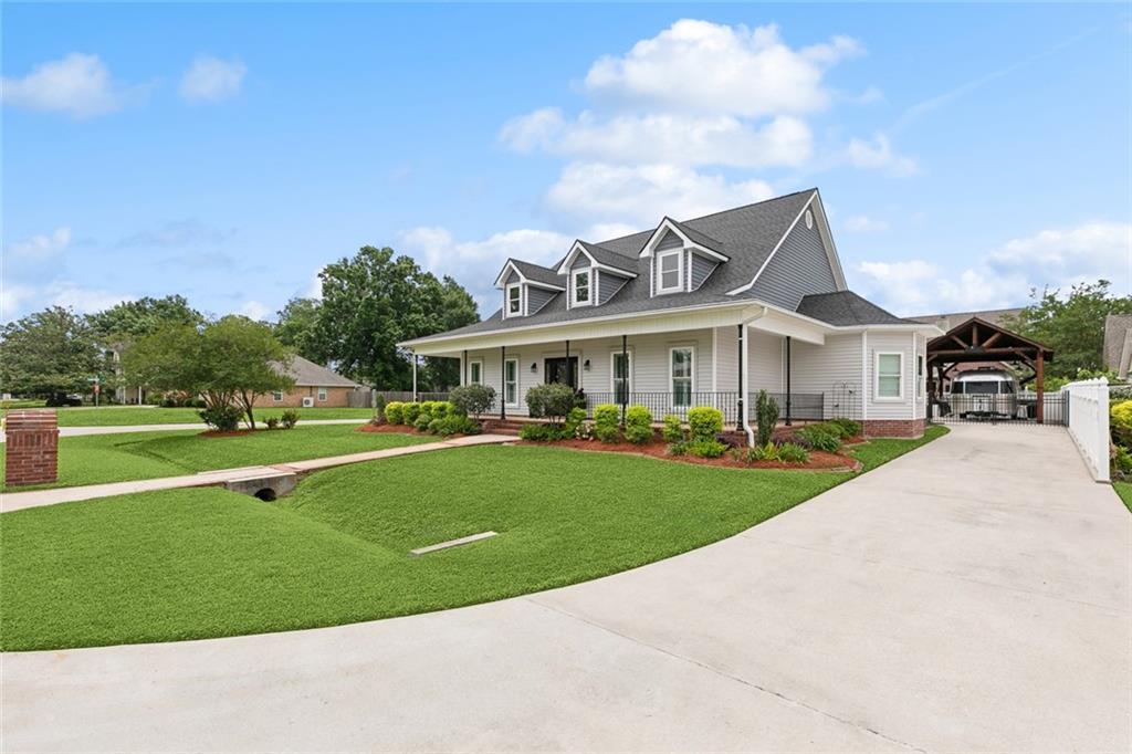 201 Laurel Court, Luling, Louisiana image 4