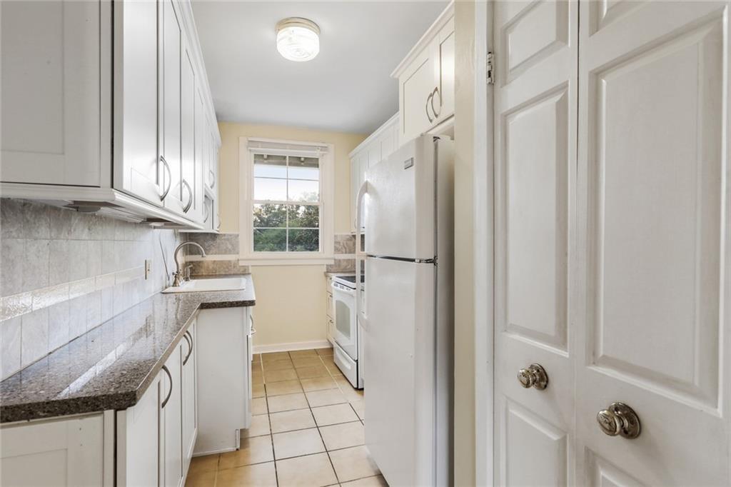 7444 St. Charles Avenue #303, New Orleans, Louisiana image 3
