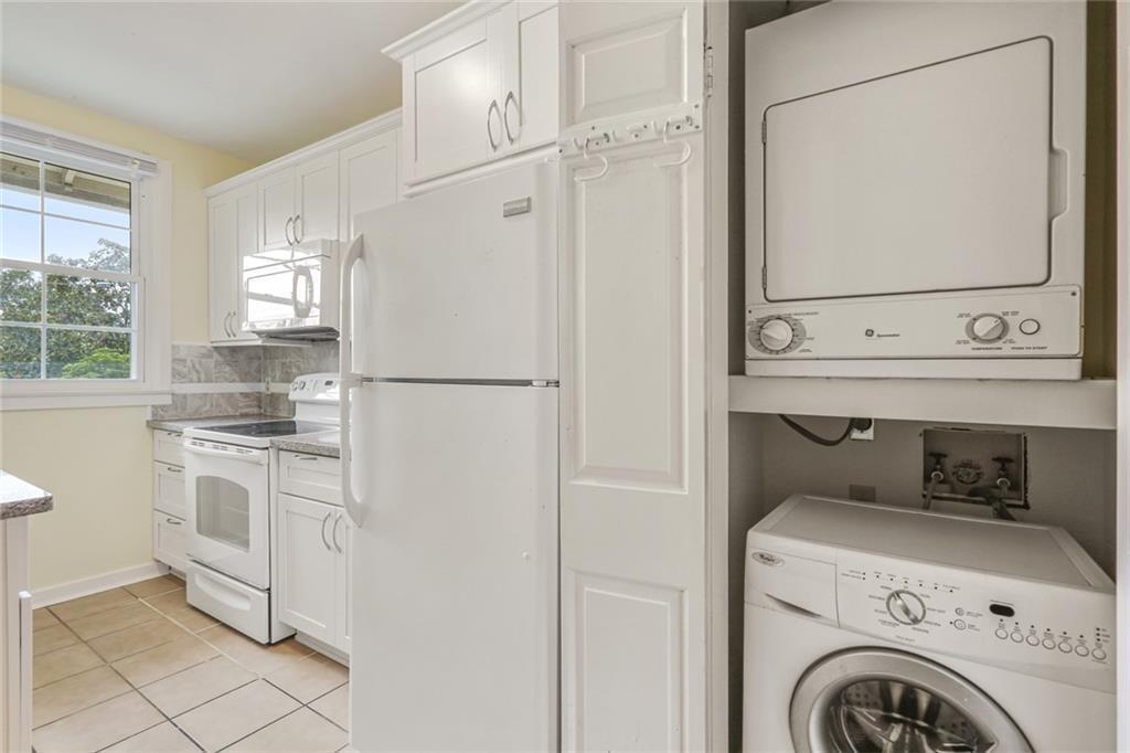 7444 St. Charles Avenue #303, New Orleans, Louisiana image 4
