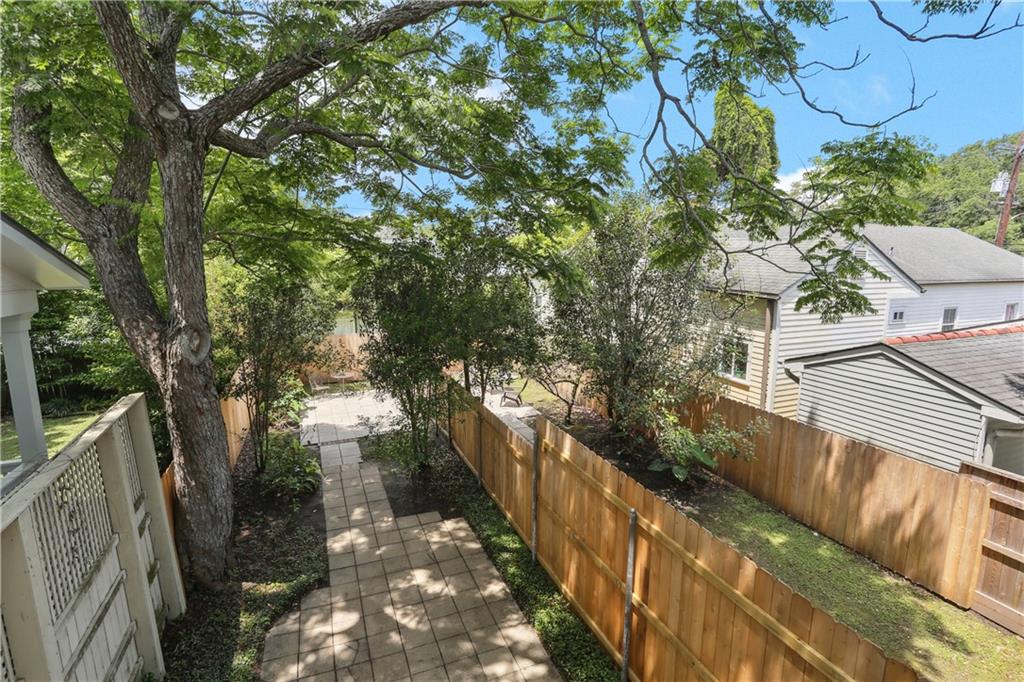 824 26 Henry Clay Avenue, New Orleans, Louisiana image 2