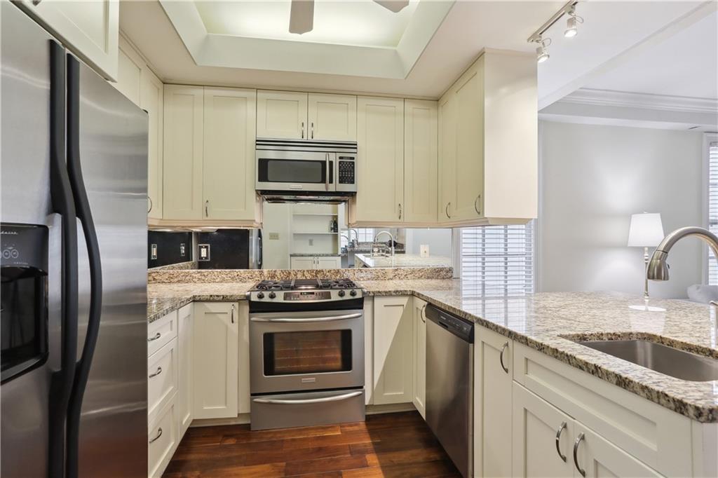 824 26 Henry Clay Avenue, New Orleans, Louisiana image 8