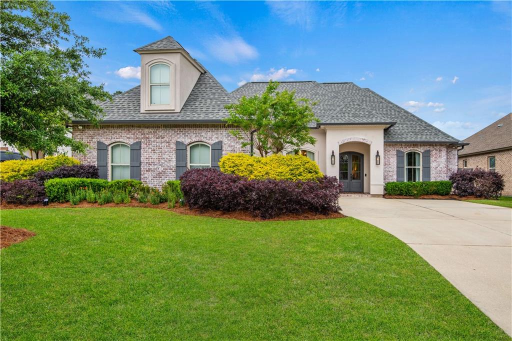 1104 Cypress Crossing Drive, Madisonville, Louisiana image 2