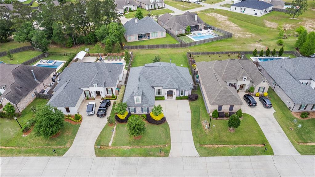 1104 Cypress Crossing Drive, Madisonville, Louisiana image 30