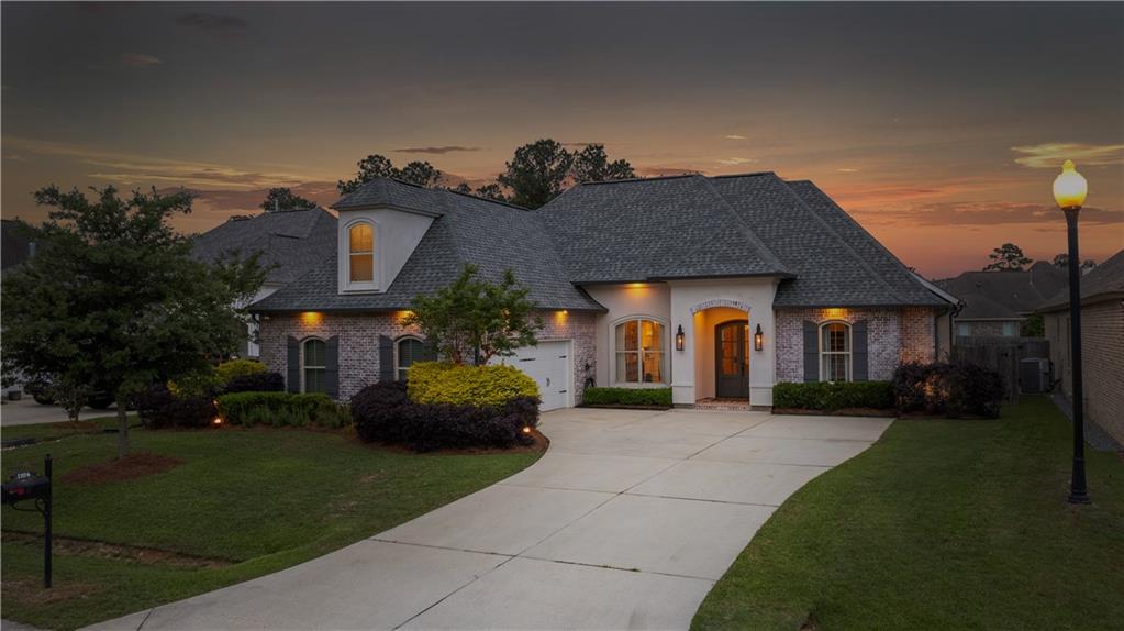 1104 Cypress Crossing Drive, Madisonville, Louisiana image 32