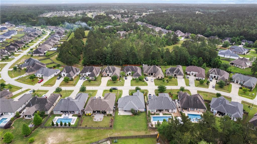 1104 Cypress Crossing Drive, Madisonville, Louisiana image 36