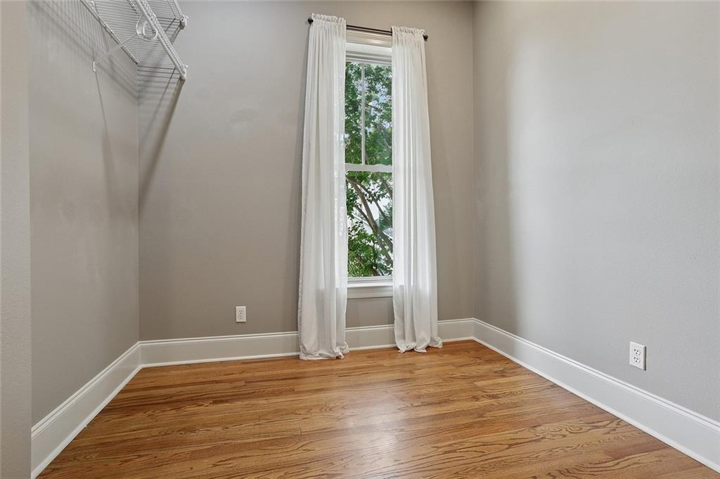 330 French Street, New Orleans, Louisiana image 22