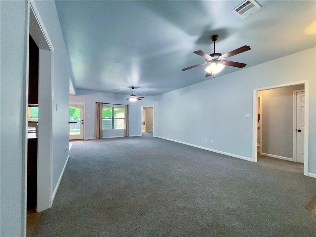 11601 Mary Lee Drive, Denham Springs, Louisiana image 4