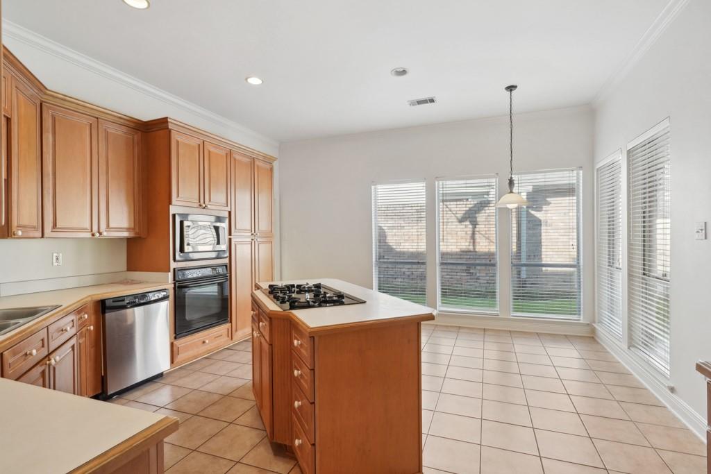 609 Queen Of Peace Street, Covington, Louisiana image 10