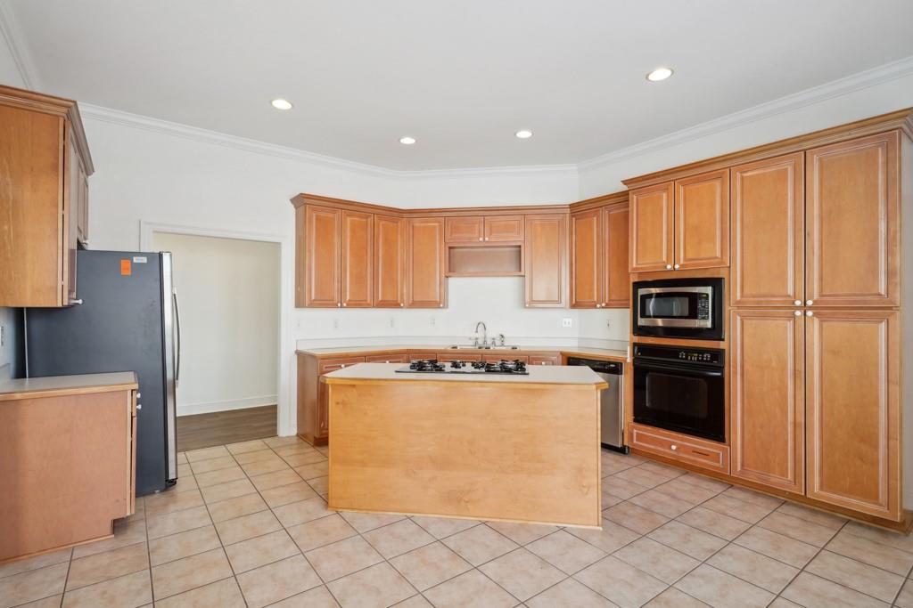 609 Queen Of Peace Street, Covington, Louisiana image 11