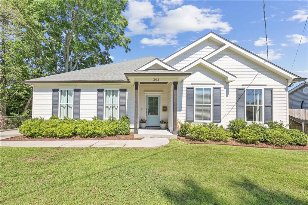 302 E Shannon Lane, Harahan, Louisiana image 1