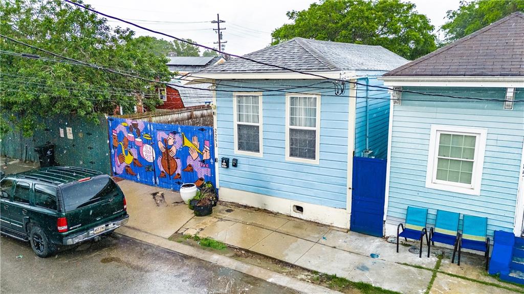 2251 53 Urquhart Street, New Orleans, Louisiana image 1