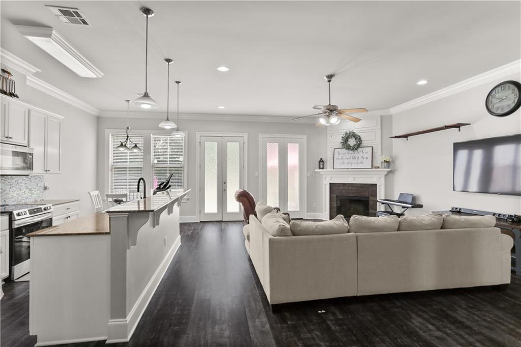 564 Oak Glen Drive, Gretna, Louisiana image 3