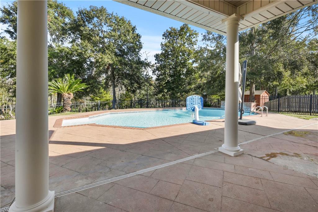 413 Dockside Drive, Slidell, Louisiana image 2