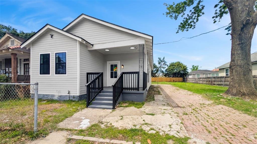 536 Avenue D Avenue, Westwego, Louisiana image 1