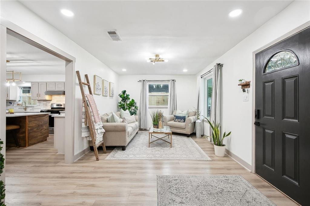 713 N Lester Avenue, Metairie, Louisiana image 4