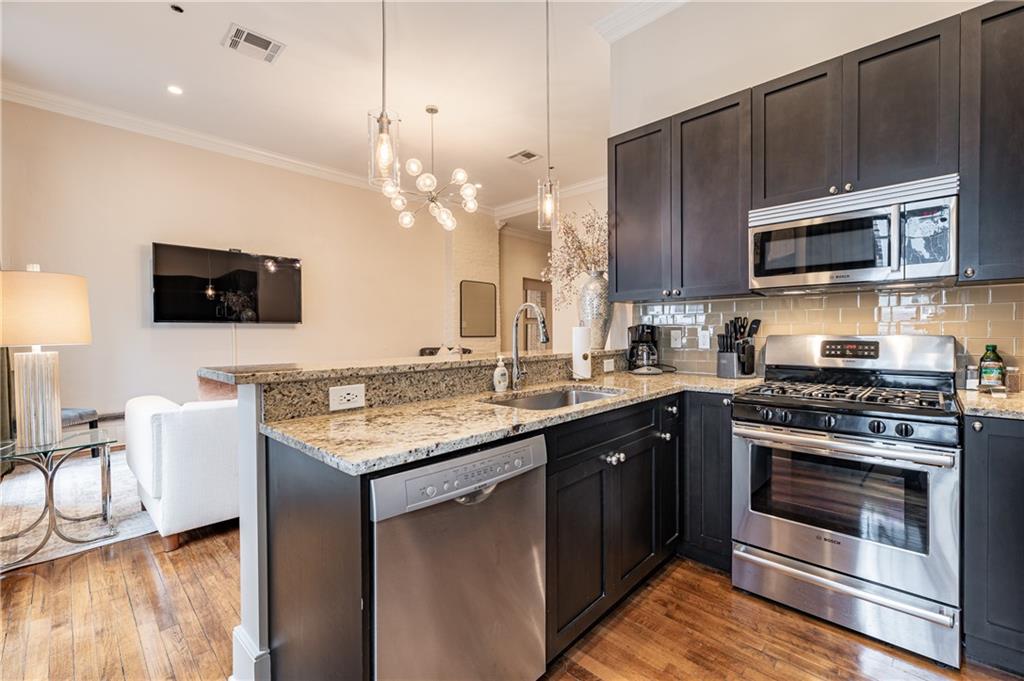 220 Decatur Street #203, New Orleans, Louisiana image 11