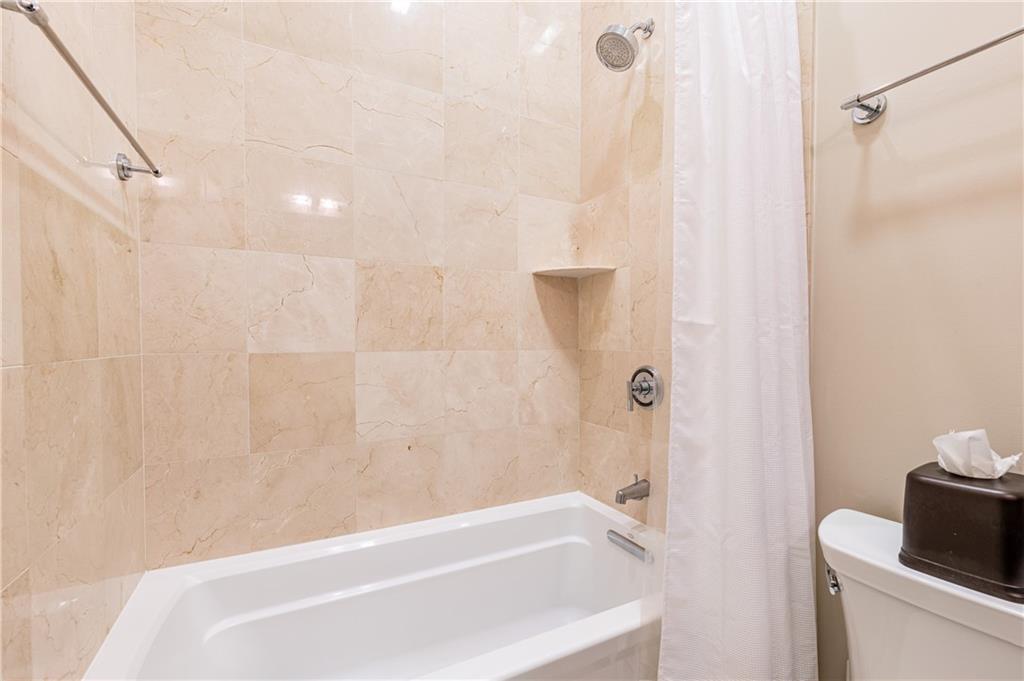 220 Decatur Street #203, New Orleans, Louisiana image 17