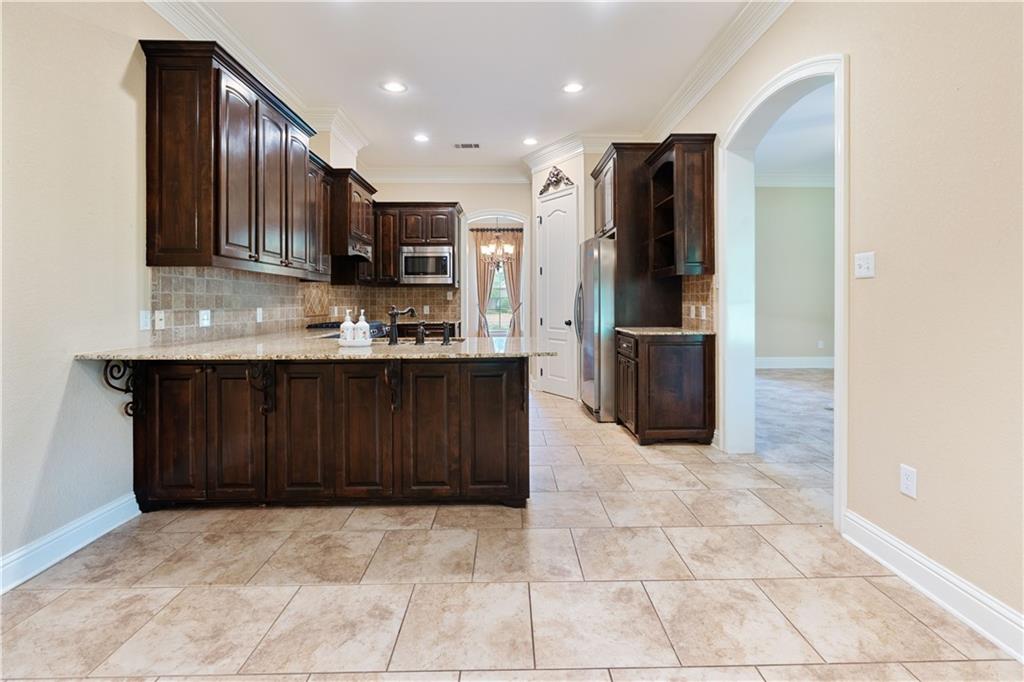 7525 Lillie Valley Drive, Gonzales, Louisiana image 10