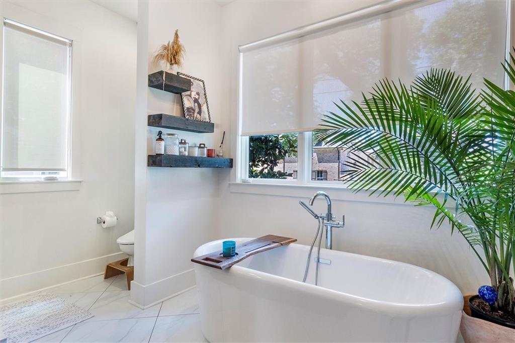 304 French Street, New Orleans, Louisiana image 15