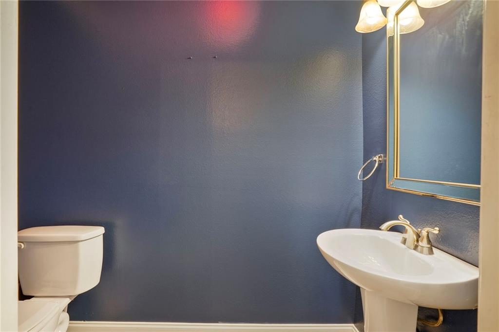 1129 Allen Toussaint Boulevard, New Orleans, Louisiana image 12