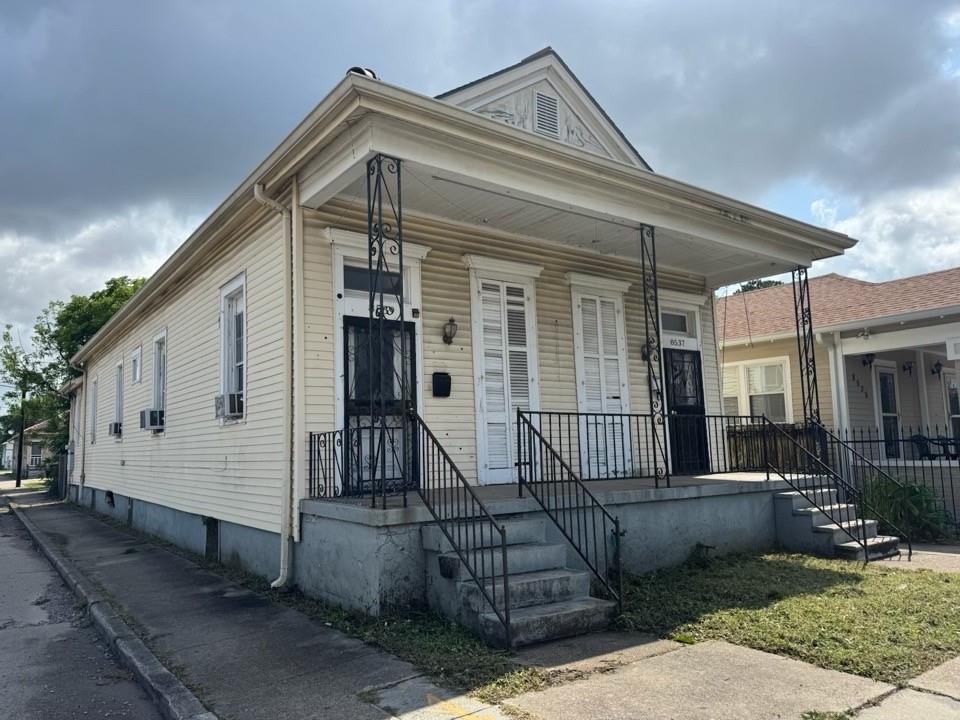 8537 Apricot Street, New Orleans, Louisiana image 1