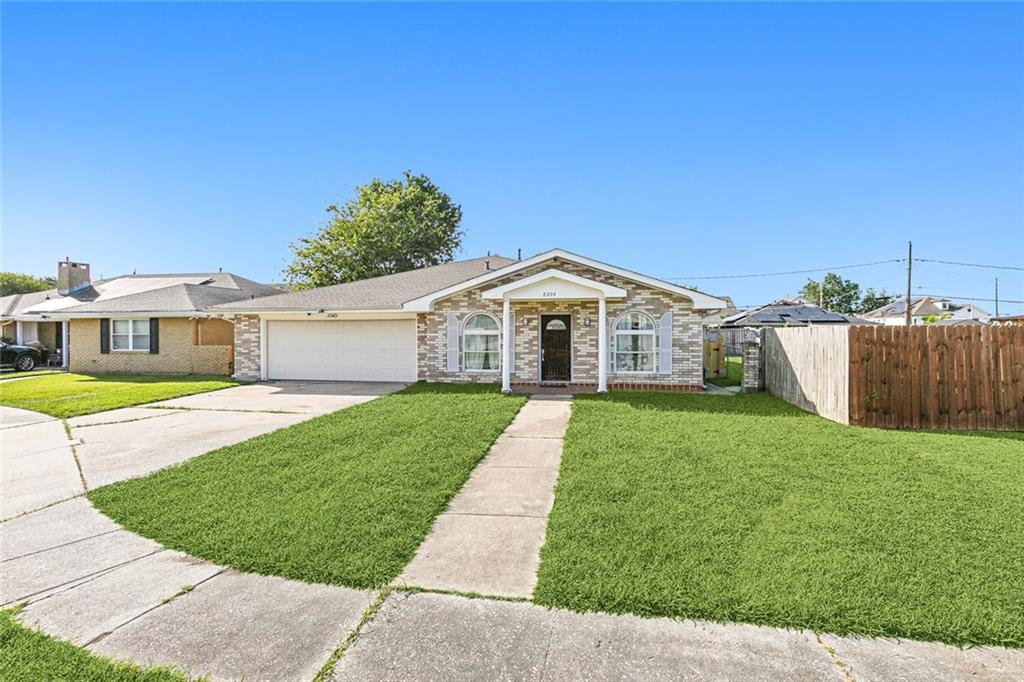 2204 Gallant Drive, Chalmette, Louisiana image 1