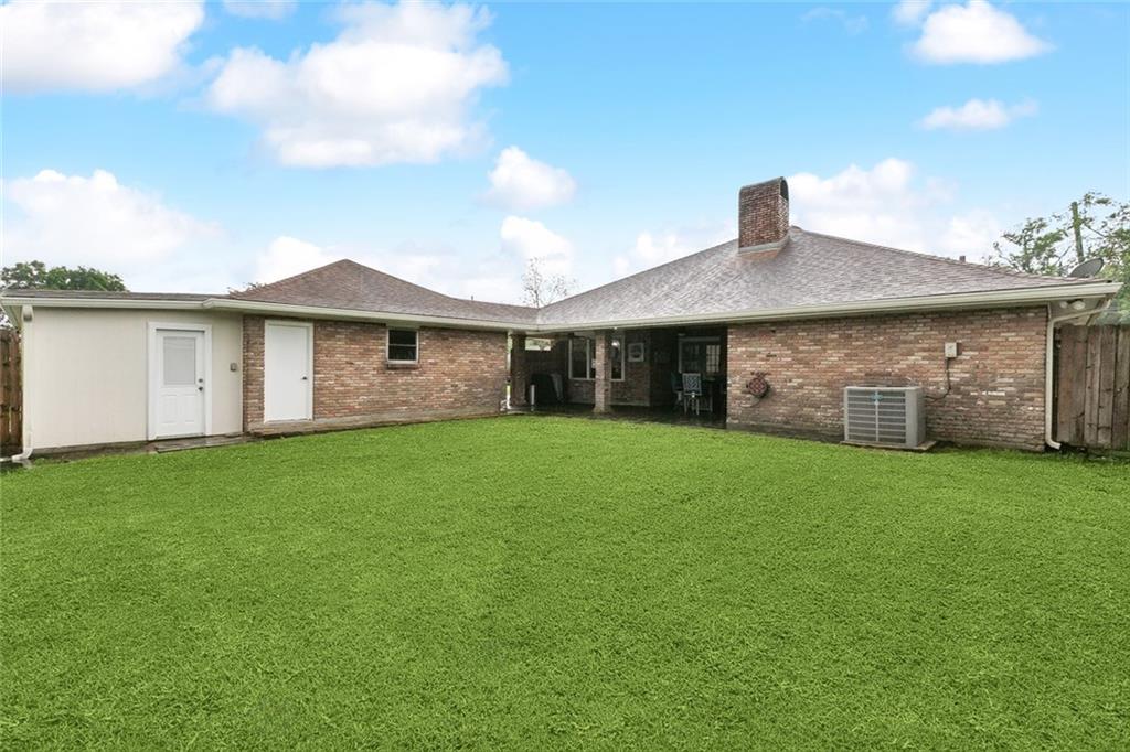 112 Langridge Drive, Belle Chasse, Louisiana image 12