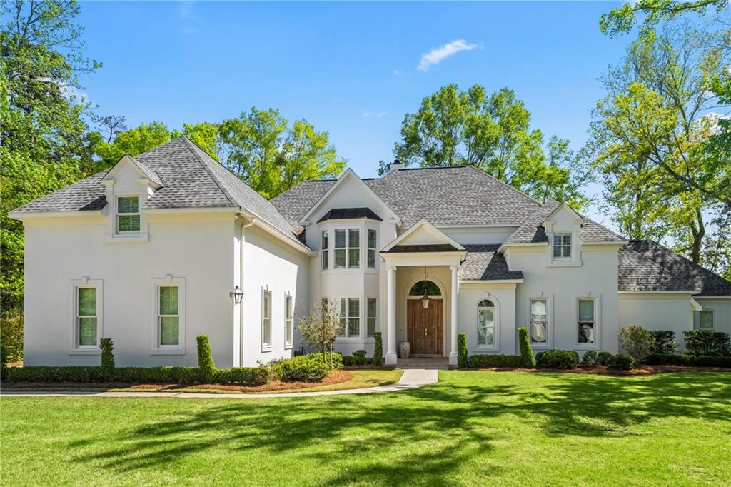 34 Riverdale Drive, Covington, Louisiana image 1
