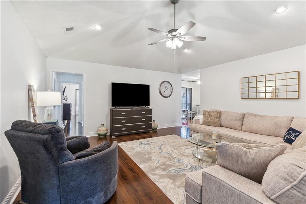 2004 Harvard Avenue, Metairie, Louisiana image 3
