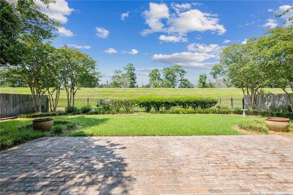 165 Cypress Lake Drive, Slidell, Louisiana image 16