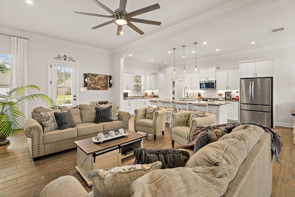 42401 Hamilton Lane, Ponchatoula, Louisiana image 5