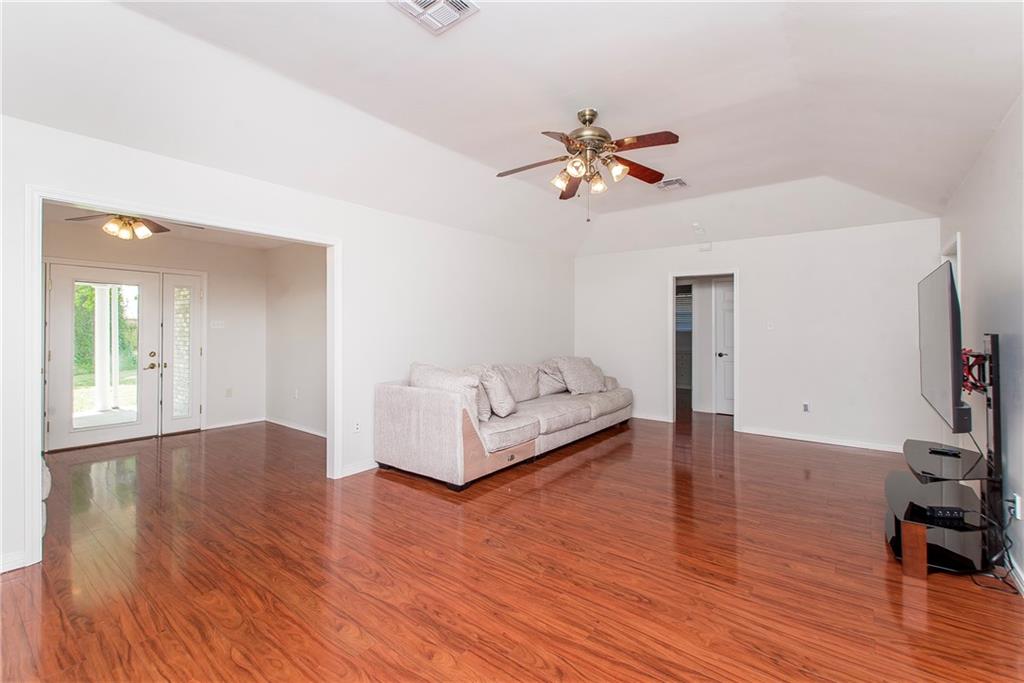 8600 Trolley Lane, River Ridge, Louisiana image 3
