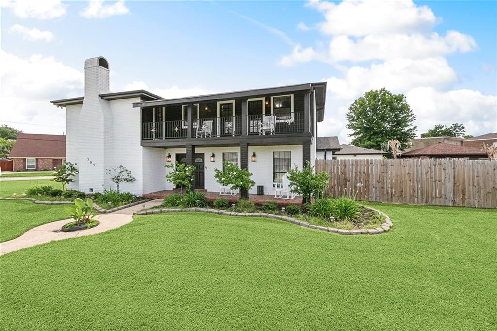 509 Lassalle Drive, River Ridge, Louisiana image 2