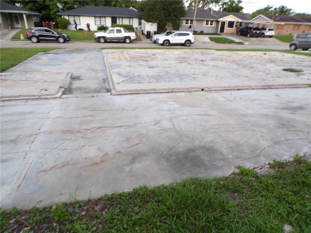 1449 Lauradale Drive, New Orleans, Louisiana image 12
