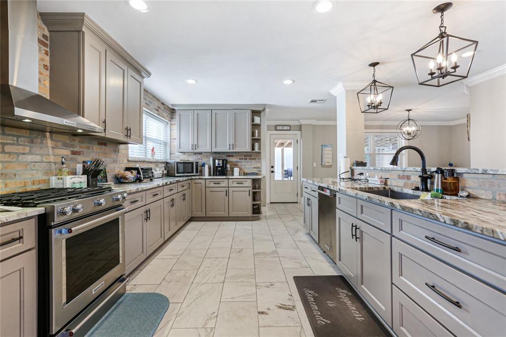 4513 Wadee Drive, Metairie, Louisiana image 10