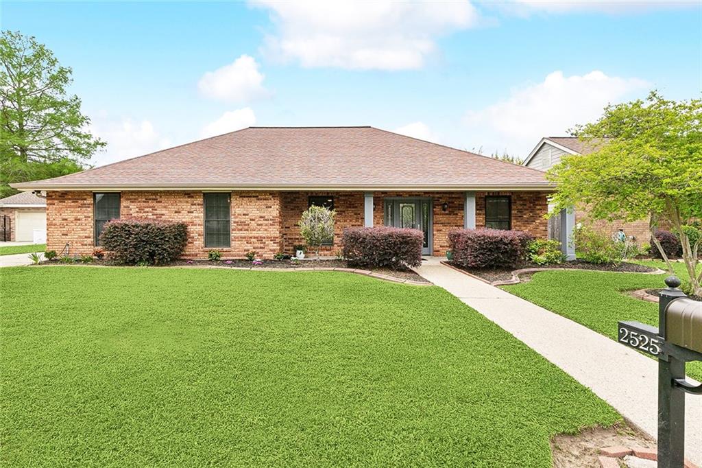 2525 Elm Lawn Drive, Marrero, Louisiana image 1