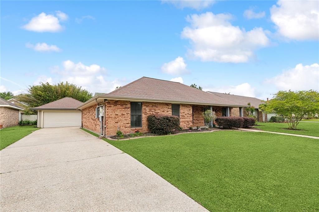 2525 Elm Lawn Drive, Marrero, Louisiana image 2