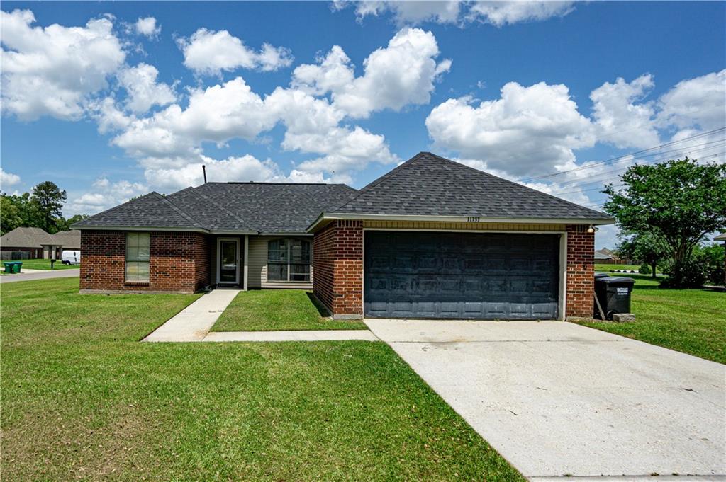 11257 Abbey Lane, Denham Springs, Louisiana image 1